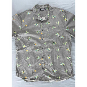 VANS Short Sleeve Button Front Casual Skate Shirt. Bird Geometric, 2XL. EUC!!